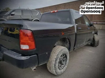 Dodge Ram Big Horn 2