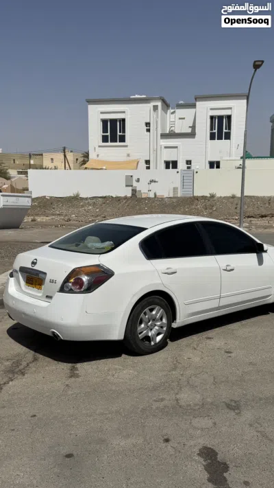 نيسان التيما S 4