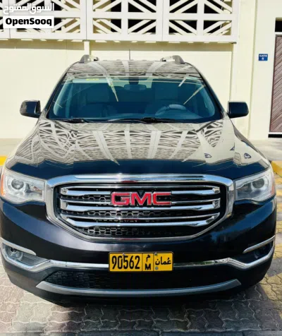 GMC Acadia SLE 2