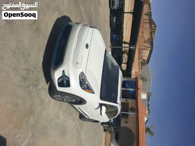 كيا نيرو EX Touring 4
