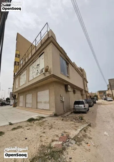 مبنى استثماري مميز للبيع في دائري زريع 2
