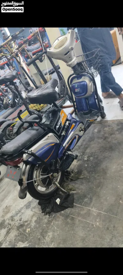 QJmotor Scooter 4