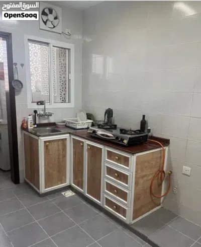 مطلوب (موظفه )للمشاركه في سكن في العامرات مريح ونظيف 4