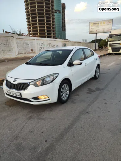 Kia Cerato Standard 2