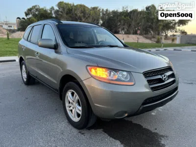 Hyundai Santa Fe Limited 2
