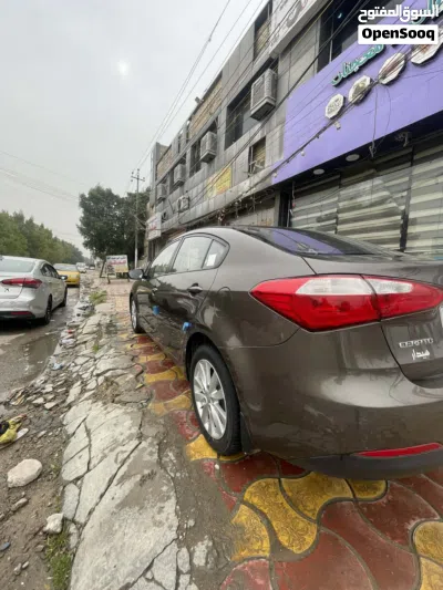 Kia Cerato Standard 3