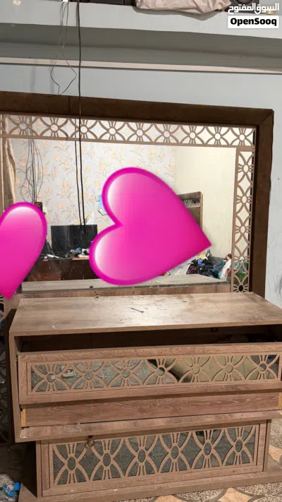 ميز مرايه للبيع ب90وبيهن مجال 3