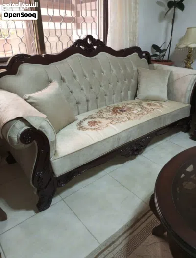 طقم كنب جديد لم يستخدم 2
