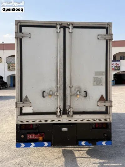 Isuzu 3 Ton Refrigeration Truck 4