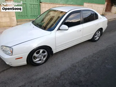 هيونداي افانتي Standard 2