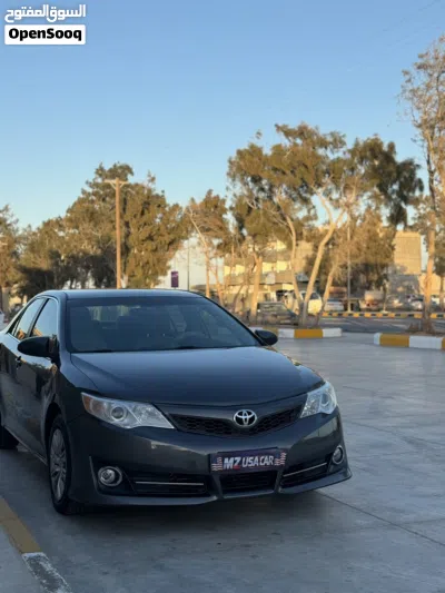 Toyota Camry LE 3