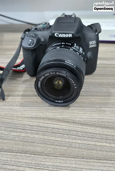 كاميرا كانون EOS 2000D مع شنتتها الخاصة - بحالة ممتازة 4
