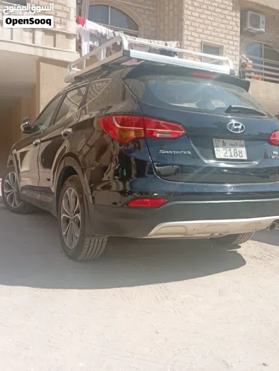 Hyundai Santa Fe GLS 4