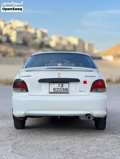 Hyundai Accent GL 4