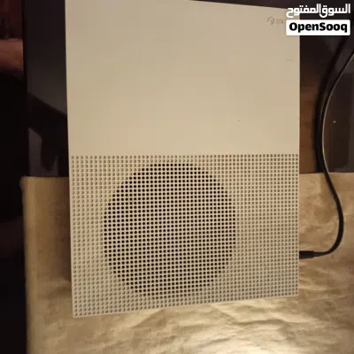 اكسبوكس وان اس .Xbox one s (مع يد (اقرا الوصف. 3