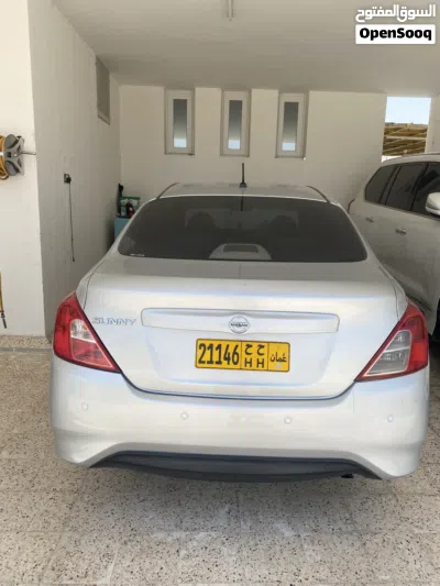 Nissan Sunny Standard 3