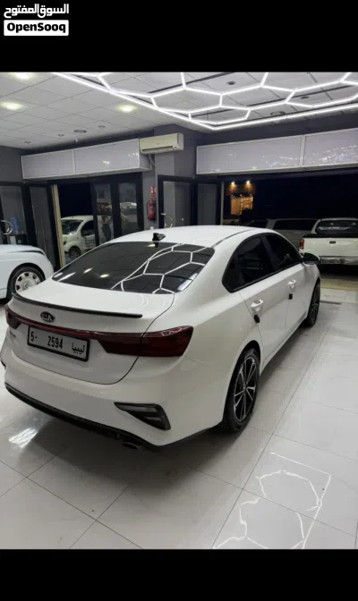 Kia Forte Standard 2