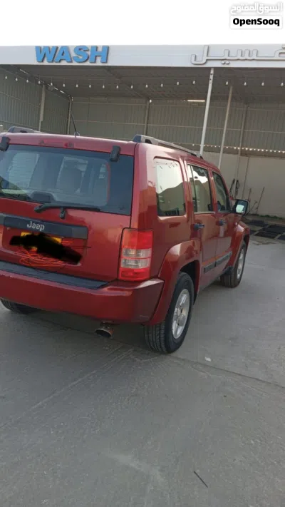 Jeep Liberty Standard 2