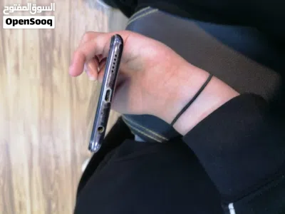 هواوي Y9 جديد، هاتف مستعمل بحالة ممتازة وذاكرة 128 جيجابايت بلون بنفسجي مع شاحن 3