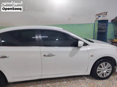 Nissan Sentra S 2