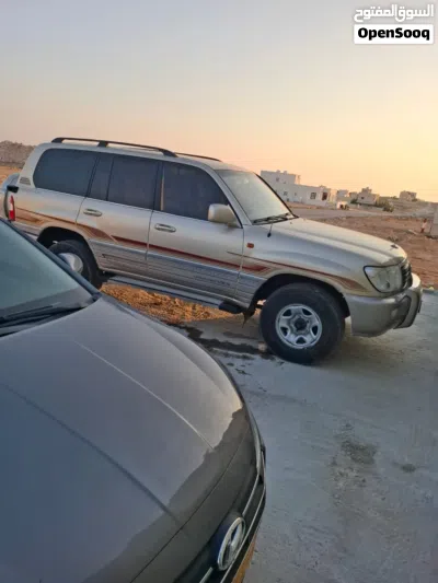 Toyota Land Cruiser GX 3