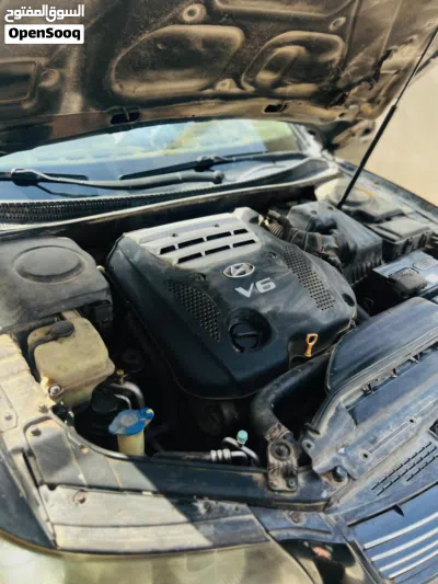 Hyundai Azera GL 2