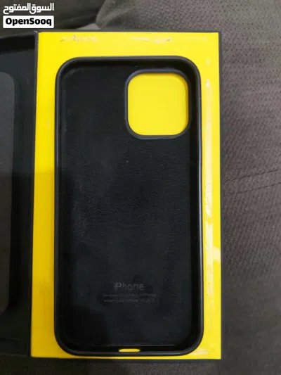 IPHONE 13 Pro Max Magsafe compatible (Dbrand) 3