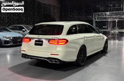Mercedes Benz E-Class E 63 AMG 4