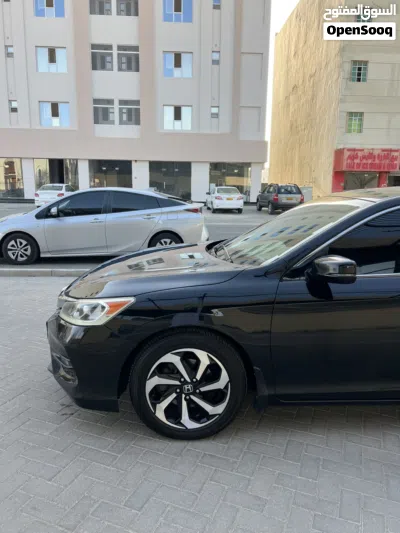 Honda Accord Touring 3