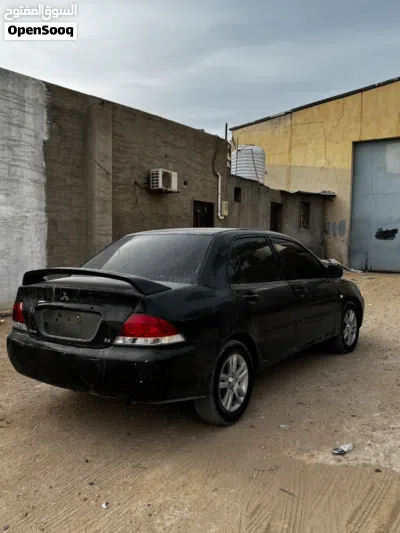 Mitsubishi Lancer Standard 4