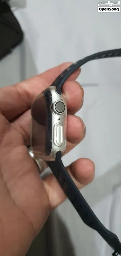 Apple watch series 4 40mm ساعة ابل الاصدار الرابع 4