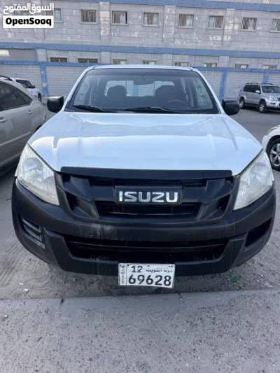 Isuzu D-Max Standard 2