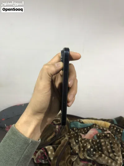 ايفون 15 برو 4