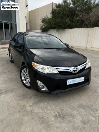 Toyota Camry XLE 3