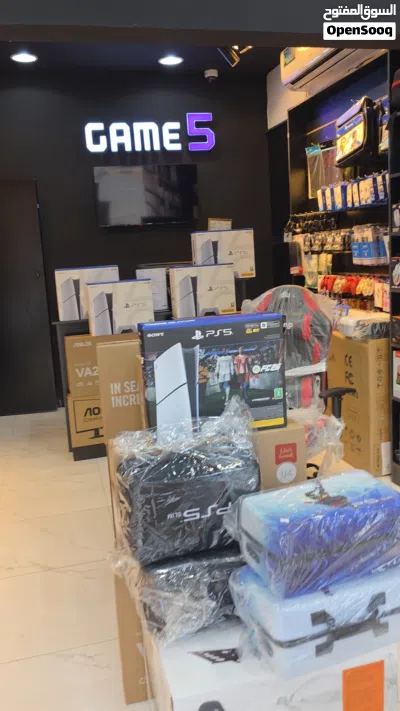 بلاي ستيشن 5 سليم الإصدار الرقمي 825 جيجابايت PS5 console slim digital edition 4