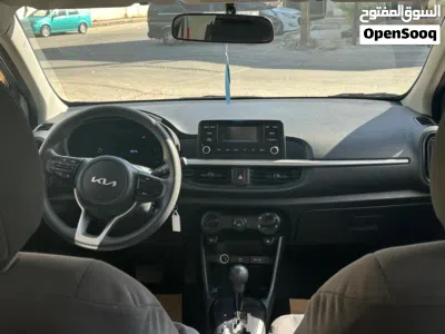 Kia Picanto EX 4