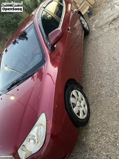 هيونداي النترا Standard 4