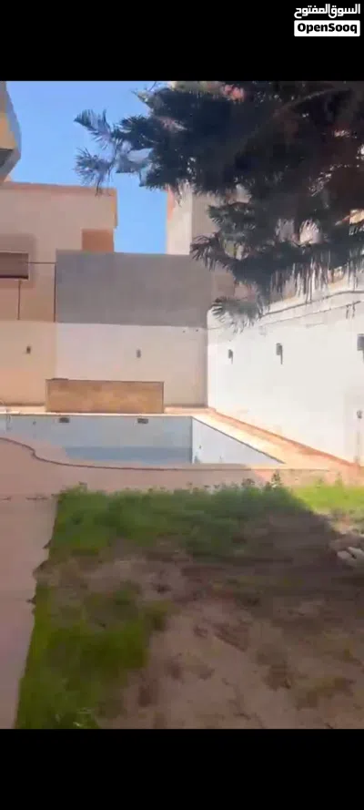 فيلا للإيجار مربع عبد الرحمن السراج 3