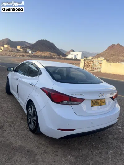 Hyundai Elantra GLS 3