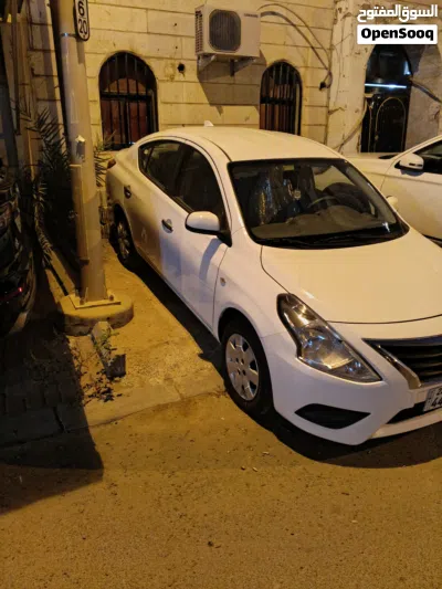 Nissan Sunny Standard 2