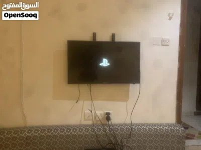 للبيع سوني فور 4