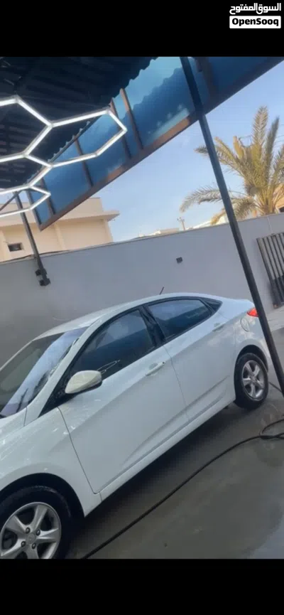 هيونداي اكسنت GL 4