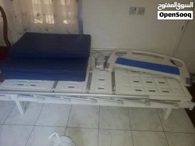 عرصه وبسعر مناسب سرير طبي مع الفرش جديييييد 4