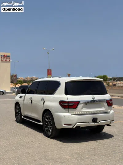 Nissan Patrol GL 3