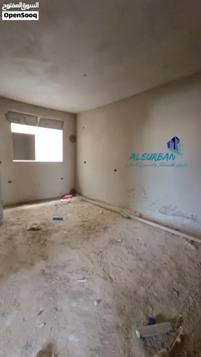 شقة نص تشطيب كاش او حوالة في السراج طريق الثلاجات الشارع المقابل مصحة السراج الكبرى 3