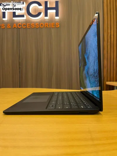 Microsoft Laptop 4 – Premium Performance Intel Core i7 32 GB RAM 1 TB SSD 4