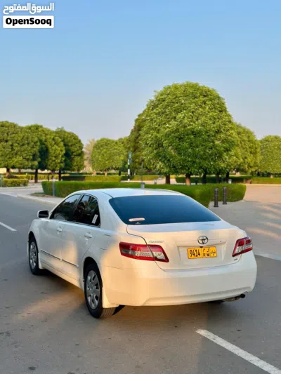 Toyota Camry LE 3