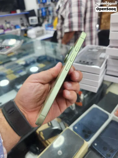 iPhone 17 256GB بحالة الجديد بسعر مميز جدا 3