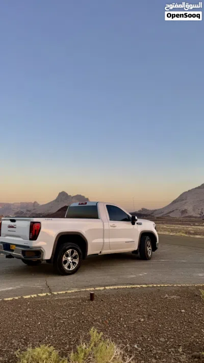 GMC Sierra 1500 SLE 2