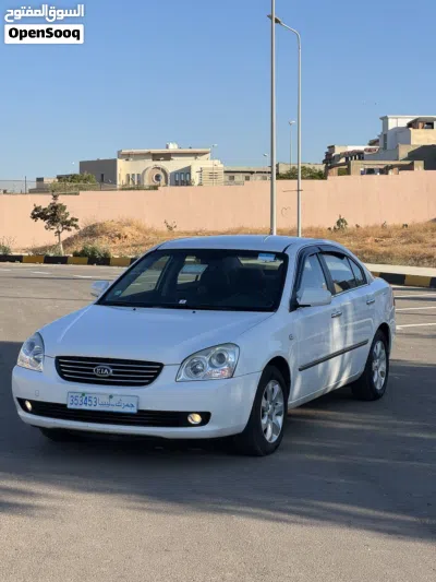 Kia Lotze 3
